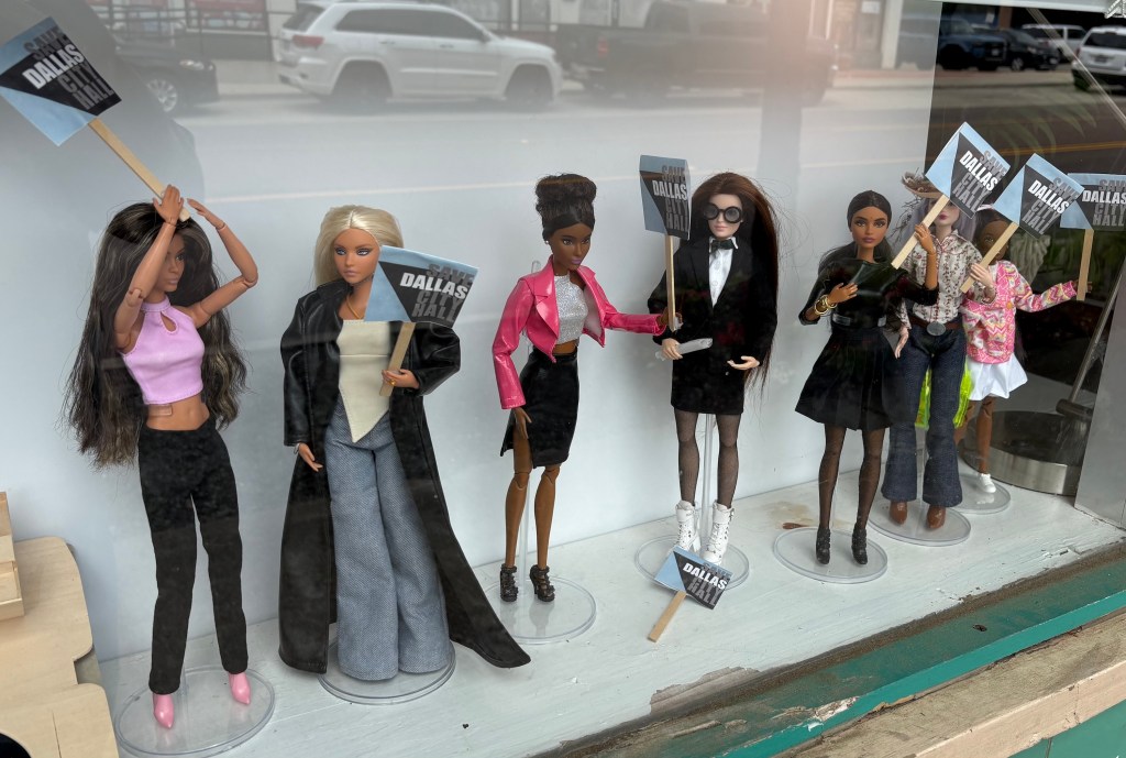 save city hall barbies