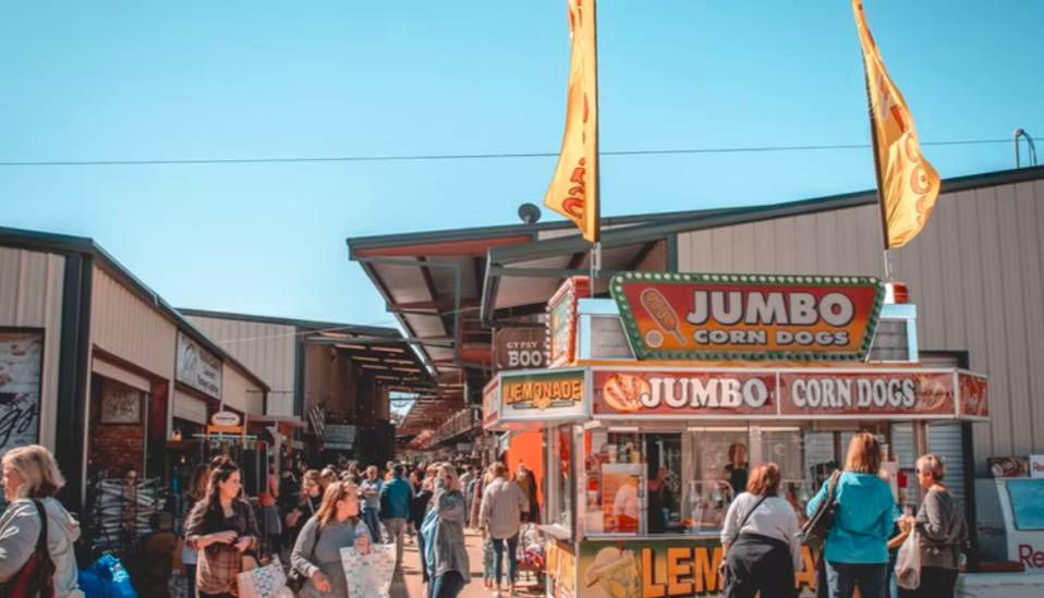 Image shows a food area at First Monday Trade Days in Canton, Texas.