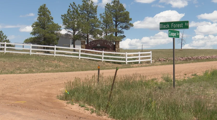 El Paso County dealing with second muddy gravel road situation in two years