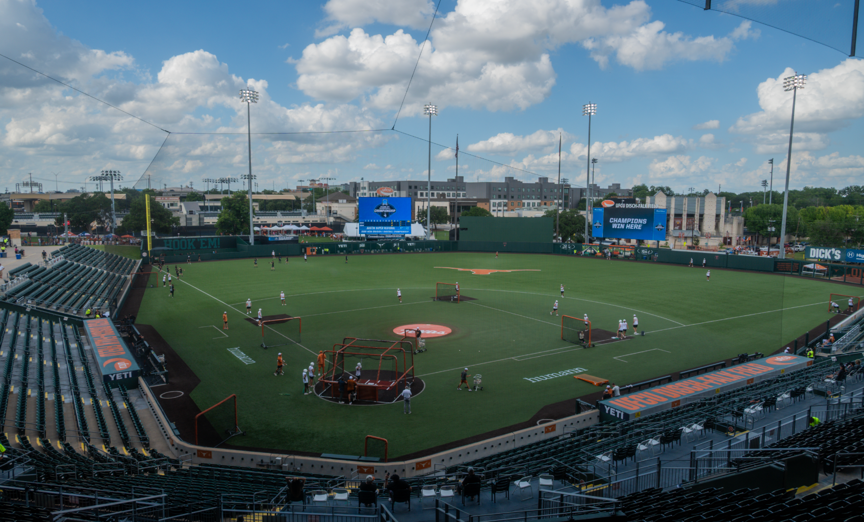 Austin Super Regional: Live updates from Oregon vs. Texas