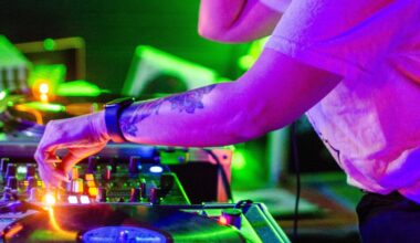 San Antonio's ¡Viaje! vinyl nights find a home at Pearl cocktail spot Jue Let