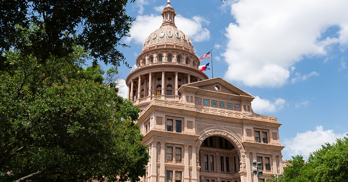 Texas Revokes 6,407 Non-Domiciled CDLs for Foreign Truckers
