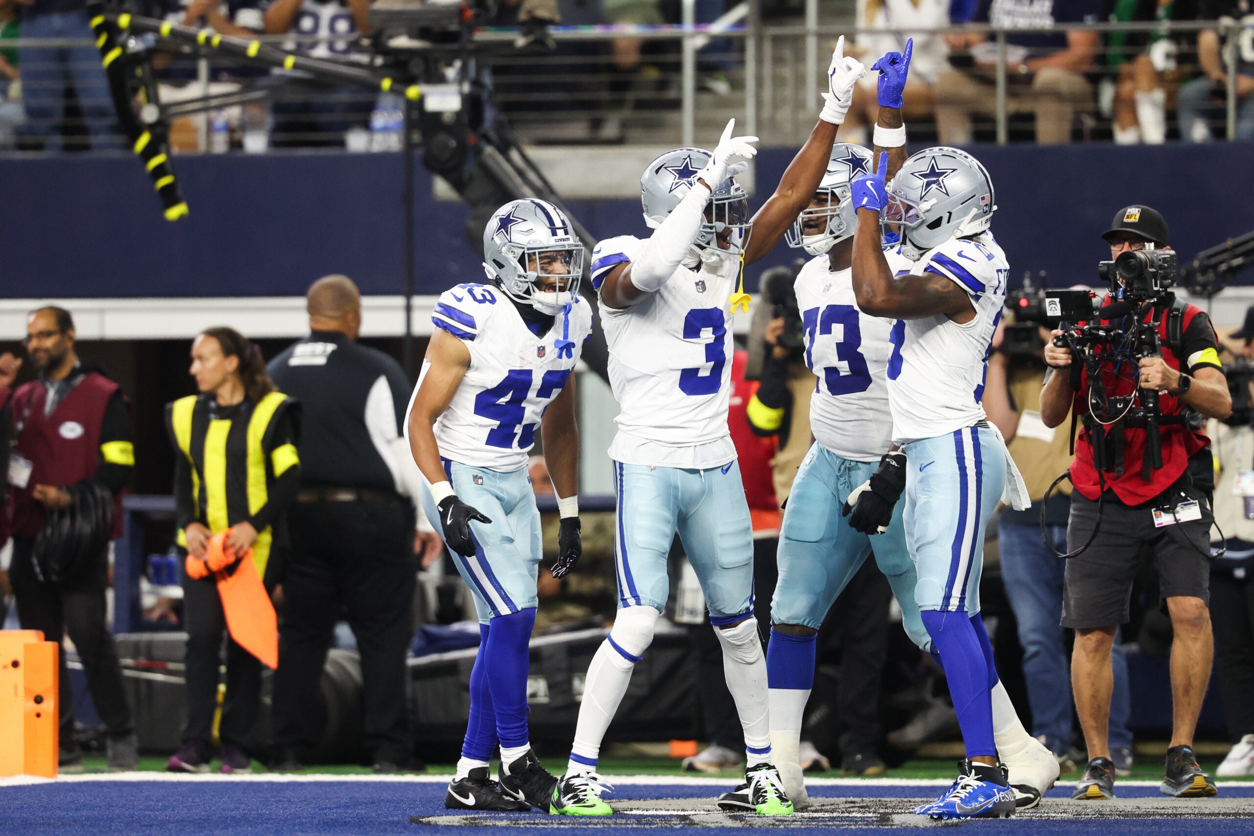 Nov 23, 2025; Arlington, Texas, USA; Dallas Cowboys wide receiver George Pickens (3) celebrates a touchdown in the second quarter against the Philadelphia Eagles at AT&T Stadium.