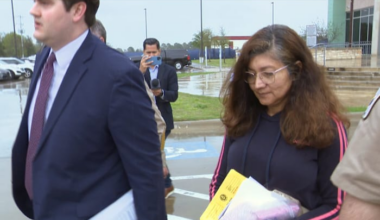 FIRST ON 2: Houston-area midwife reindicted on 22 counts, including financial harm allegations