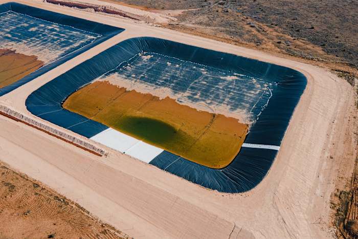 Texas agency to set rules for using treated fracking wastewater on farmland