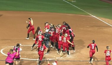 Texas Tech defeats Alabama 2-0 to return to WCWS finals