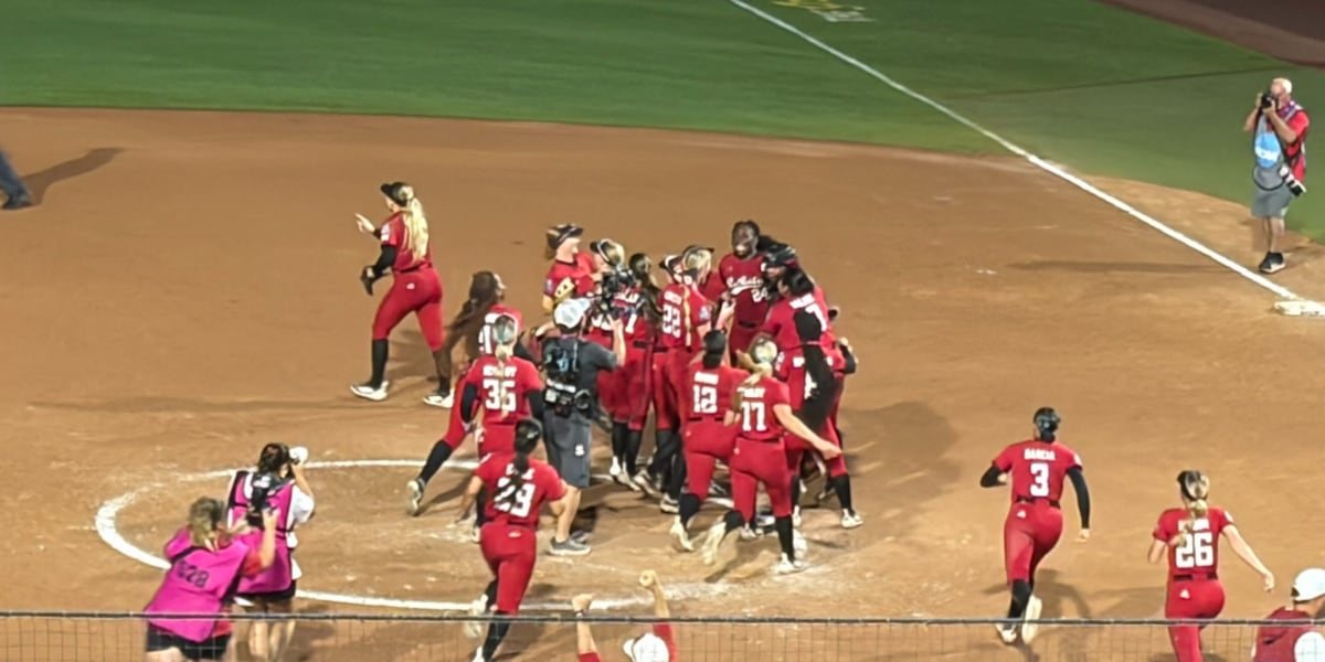 Texas Tech defeats Alabama 2-0 to return to WCWS finals