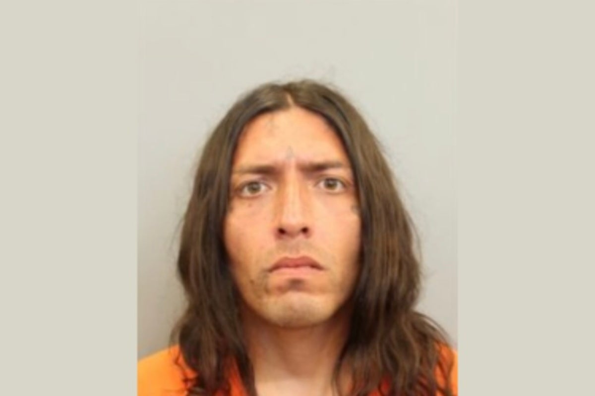 Suspect accused of breaking into 90-year-old Texas man’s home and stabbing him to death with a screwdriver