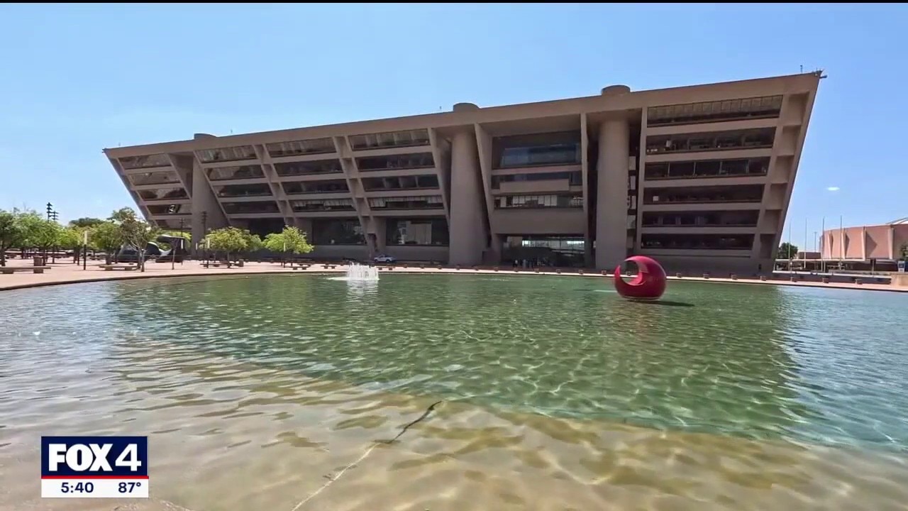 Vote to vacate Dallas City Hall could come next Wednesday