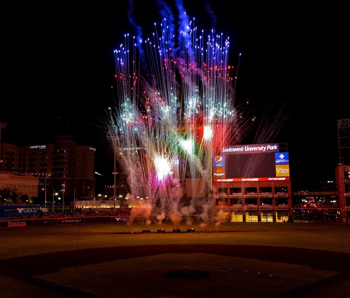 Where to Watch Fireworks in El Paso This Fourth of July Weekend
