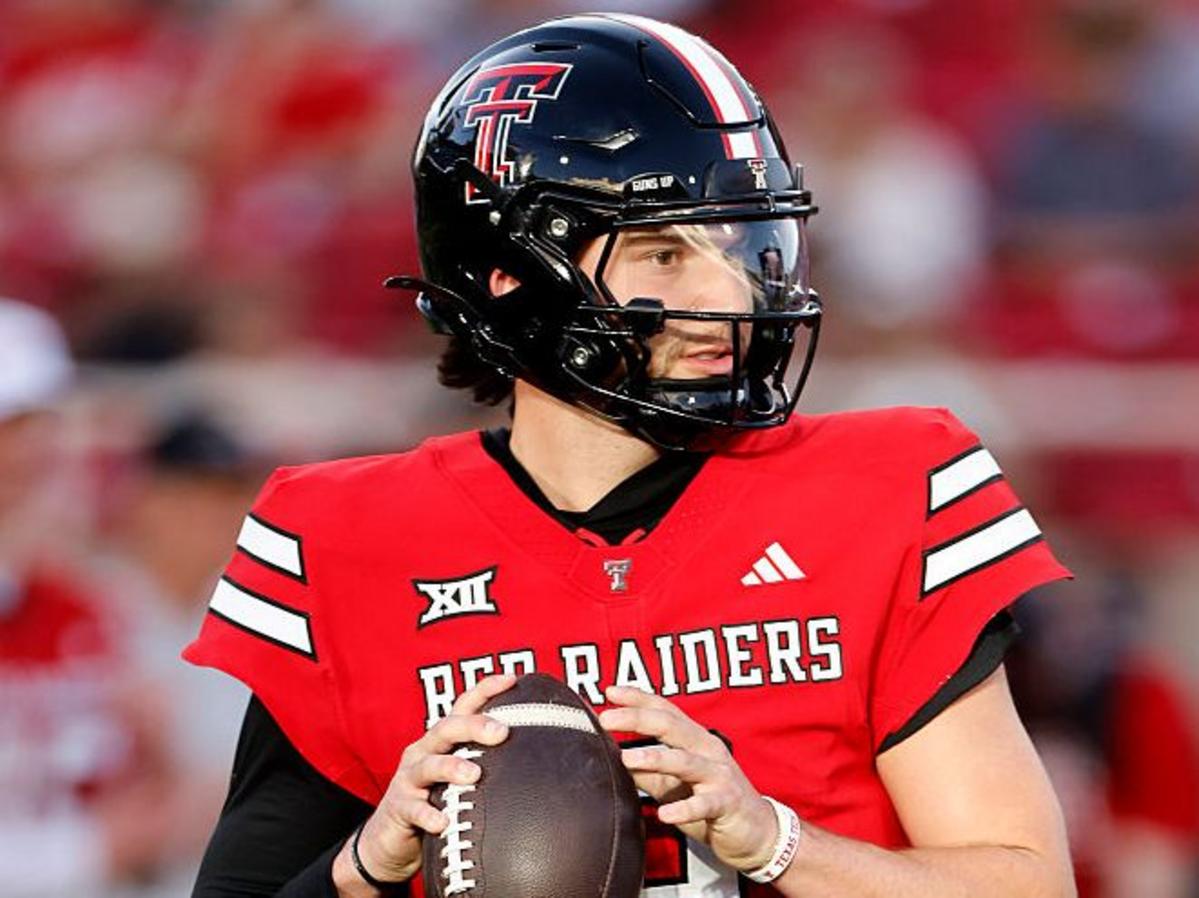 How Texas Tech Supports A Quarterback With Betting Controversy