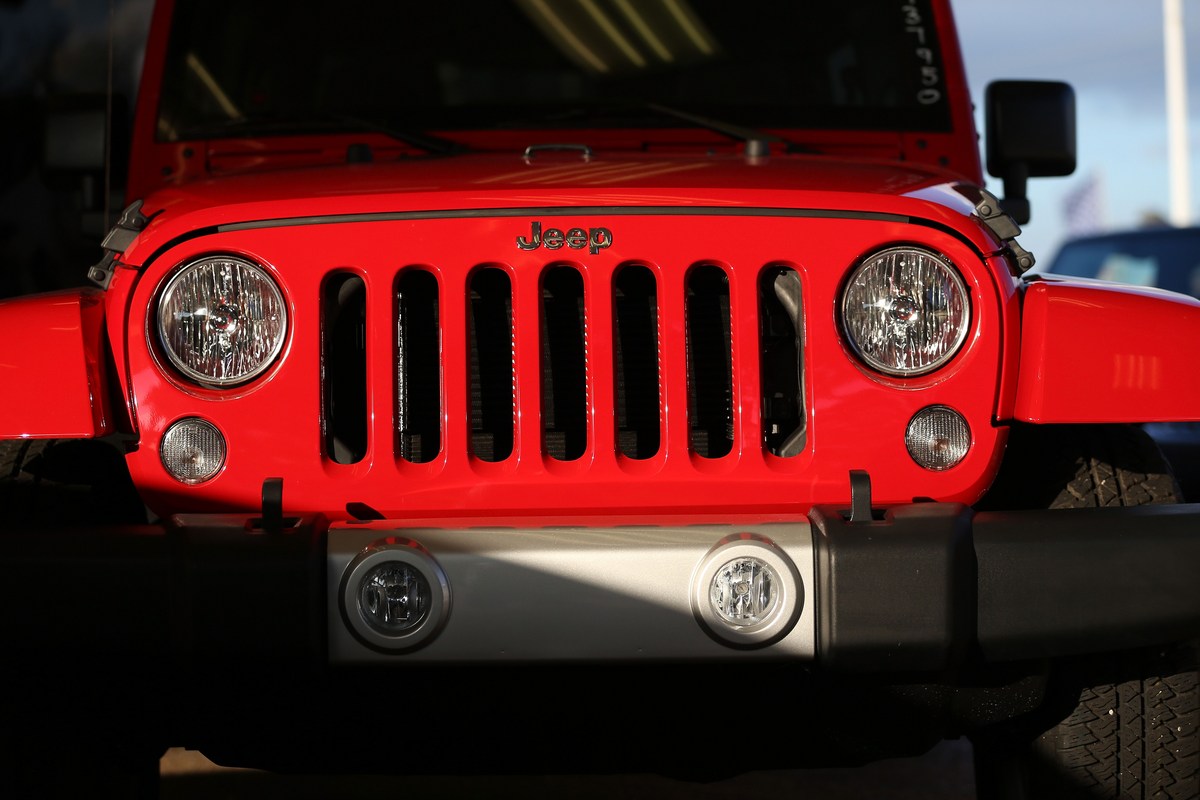 Fire Risk Prompts Massive Recall of Jeep Wranglers