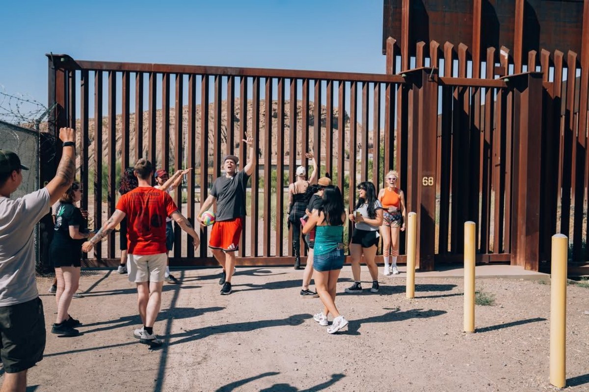 Internet Star Skweezy Jibbs Turns Border Wall Into Volleyball Net