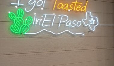What To Expect At El Paso's New Toasted Yolk Restaurant