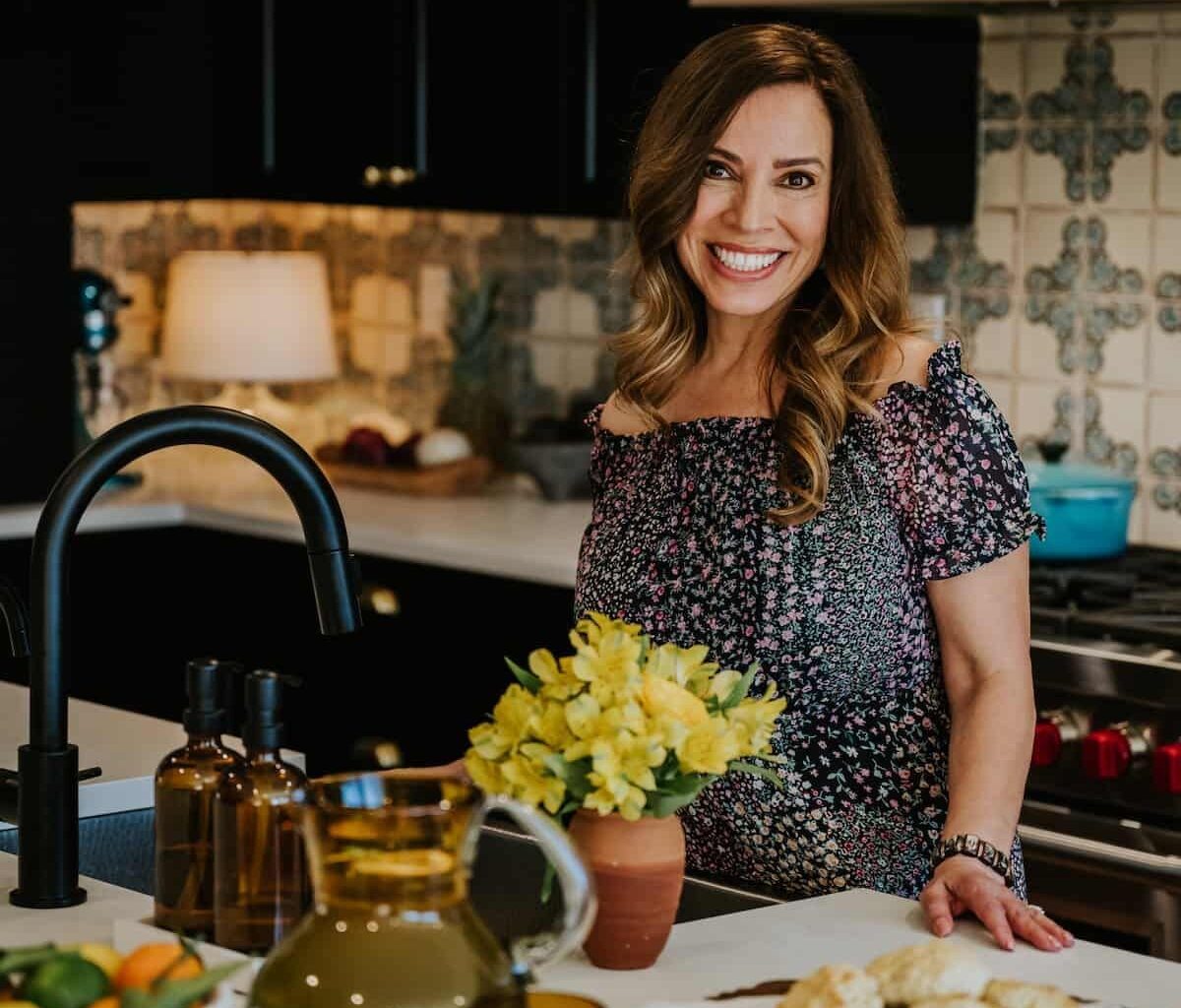 Yvette Marquez Sharpnack Represents El Paso On Food Network