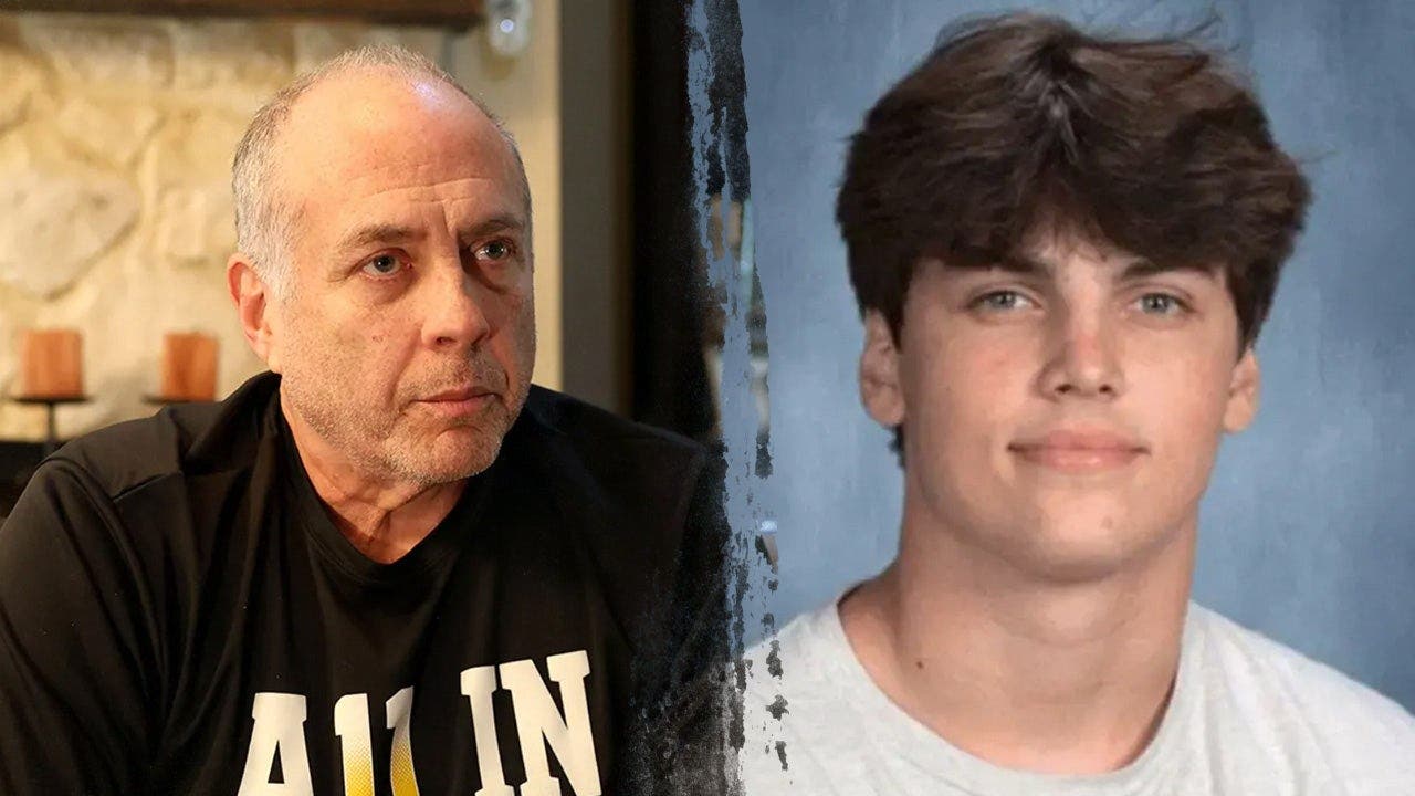 Austin Metcalf's father backs camera ban in Karmelo Anthony trial