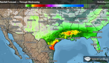 Heavy Rain And Flooding To Impact Texas | WeatherBug
