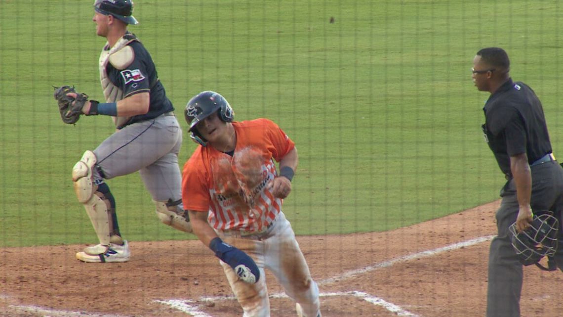 Butterflies take over Whataburger Field, Hooks split DH with Missions