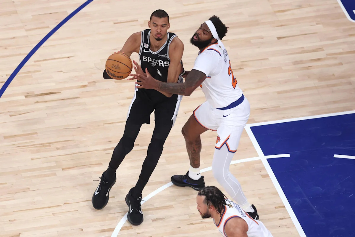 San Antonio at New York, Final Score: Spurs hold on for Game 3 win at Madison Square Garden, 115-111