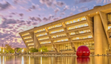Dallas Mayor Calls New City Hall Relocation Meeting After Judge Blocks Vote
