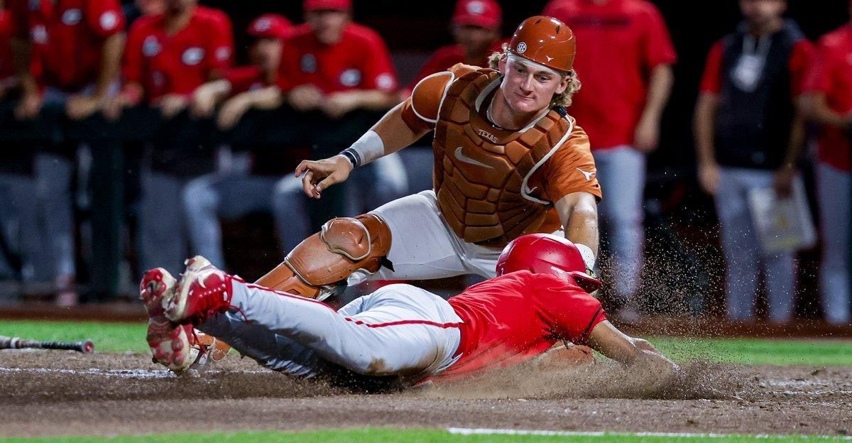 Texas eliminated from CWS with 2-0 loss to Georgia