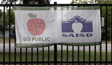 SAISD board picks lone finalist from Houston as superintendent