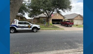 Woman hospitalized after shooting on Corpus Christi's South Side