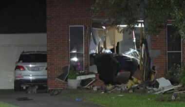 Daughter recalls finding her mom "under the rubble" after Tesla crashed into Texas home
