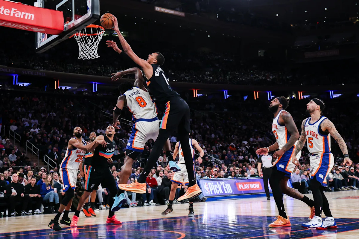 Knicks vs. Spurs score, live updates, where to watch: NBA Finals tip off with Game 1 from San Antonio