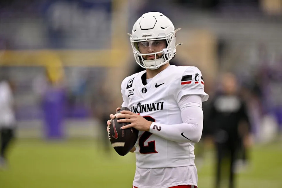College football: Top 20 players in the transfer portal and where they are committed