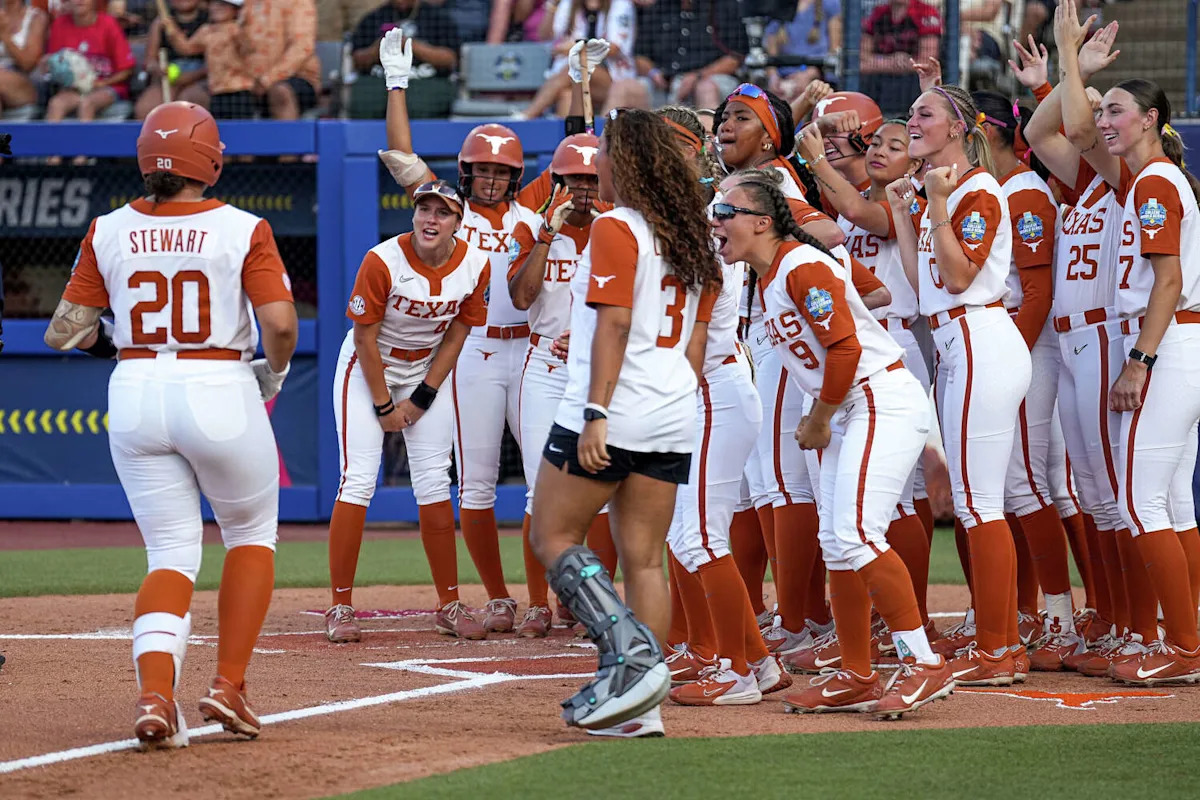 Texas vs Texas Tech softball: Live updates, TV info for Game 2 of Women’s College World Series