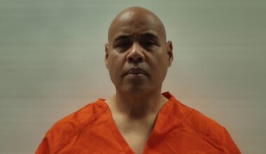 ICE agent charged in north Minneapolis shooting still in Texas jail