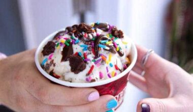 Wetzel's Pretzels and Cold Stone opens San Antonio shop