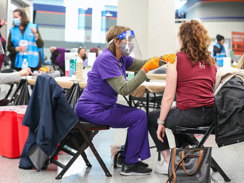 COVID-19 cases in Bexar County decline for first time since June