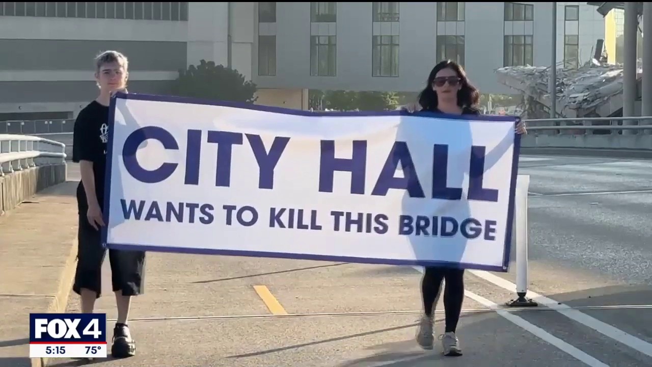 Dallas will decide on future of two bridges next week