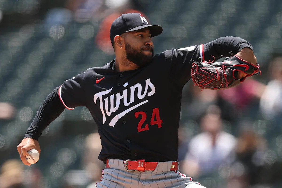 Jays Roster Move: Woods Richardson Added, Dallas To Bisons