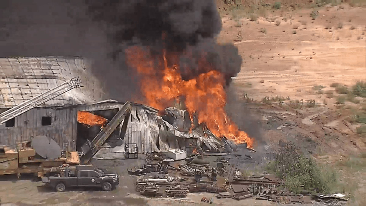 Firefighters respond to large structure fire in Forest Hill – NBC 5 Dallas-Fort Worth