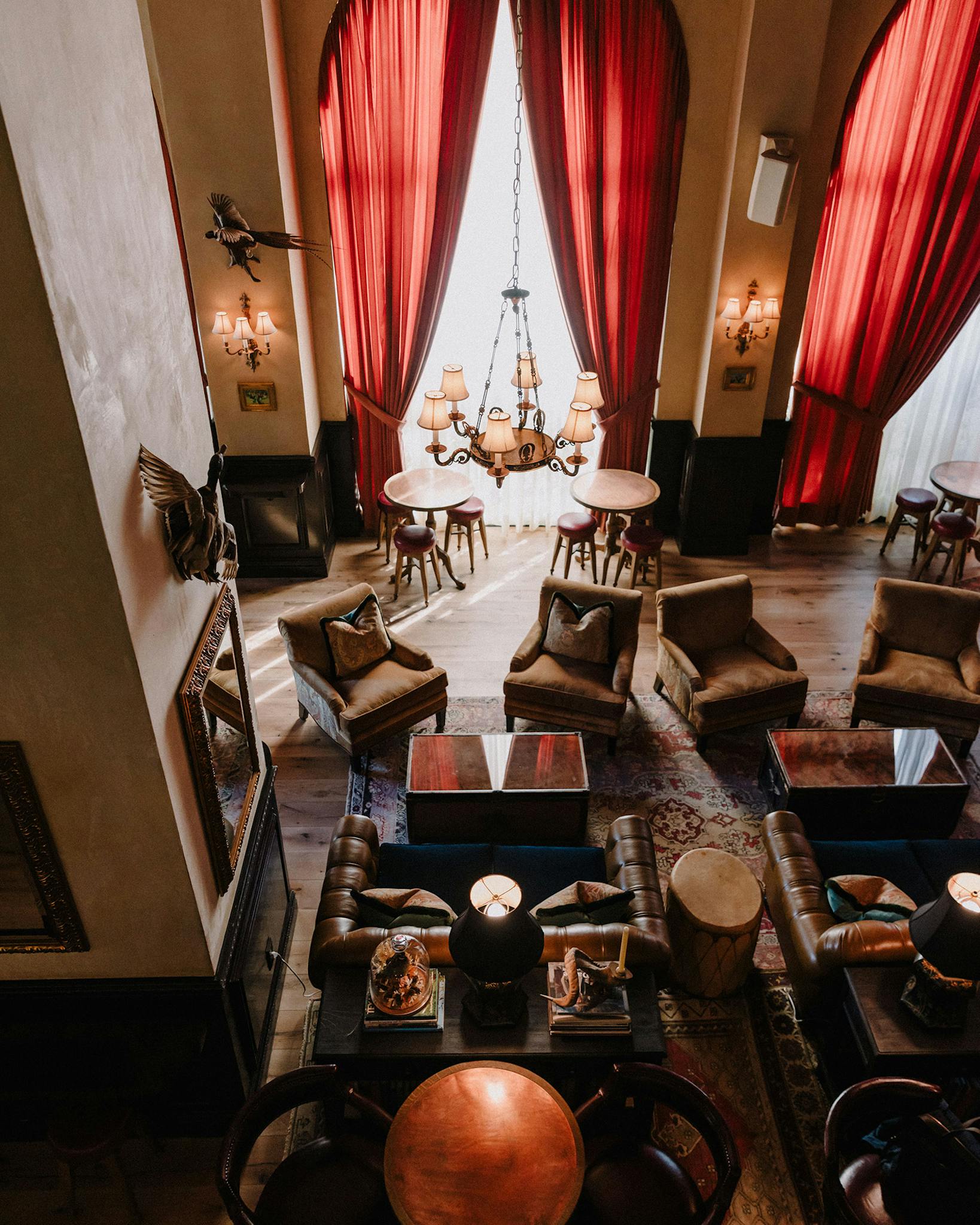 The Victorian’s mezzanine level is home to billiards and card tables while the centerpiece of the first floor is a long mahogany bar and accompanying plush lounge seating. Occasional live music—mostly of country and western bent—enhances the space.