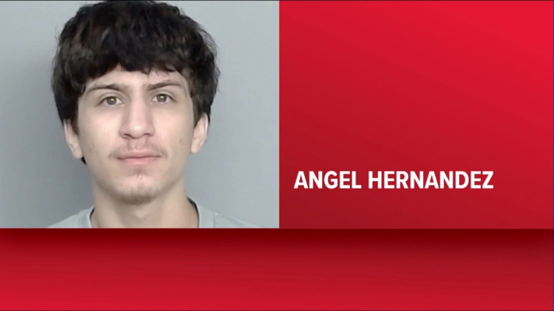 Man arrested, charged with murder in fatal stabbing near Everhart road