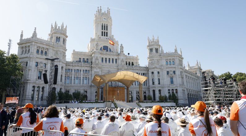 The Pope’s powerful homily on the Feast of Corpus Christi: may religiosity not be a museum of the past, but a school of faith from which we can draw inspiration even today - ZENIT