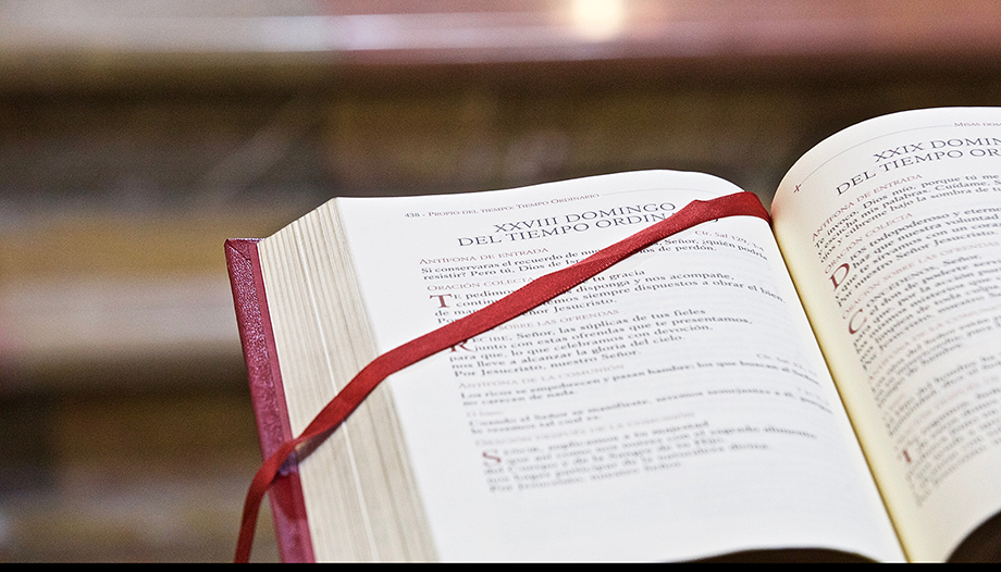 Corpus Christi Readings (A)
