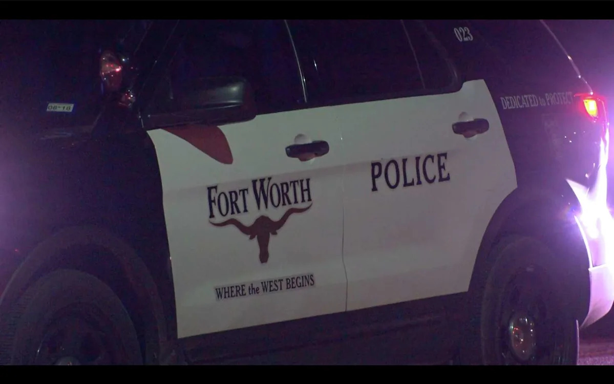 Man fatally stabbed in Fort Worth after attempted car theft, police say