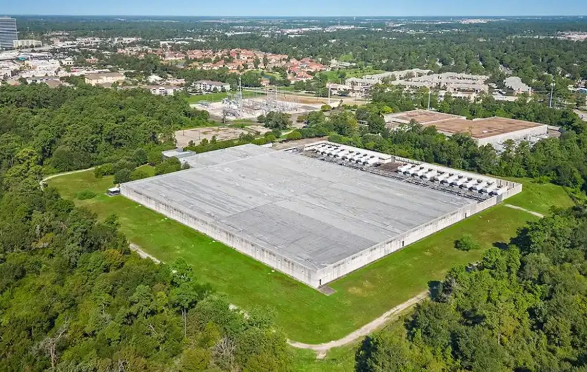 Hundreds of Data Centers Are Coming to Texas, and the State’s Plumbing May Not Be Ready