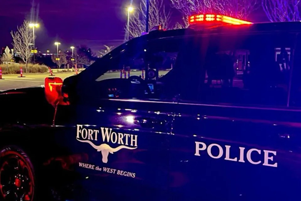 Police in Fort Worth, Texas, are searching for a suspect that injured four people in a shooting June 6.
