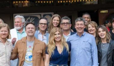 Friday Night Lights cast, producers reunite in Austin panel