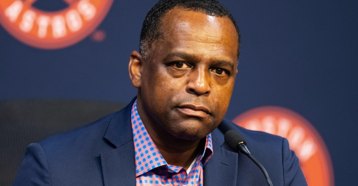 Report: Astros GM Dana Brown Telling Teams Houston Is Not Selling