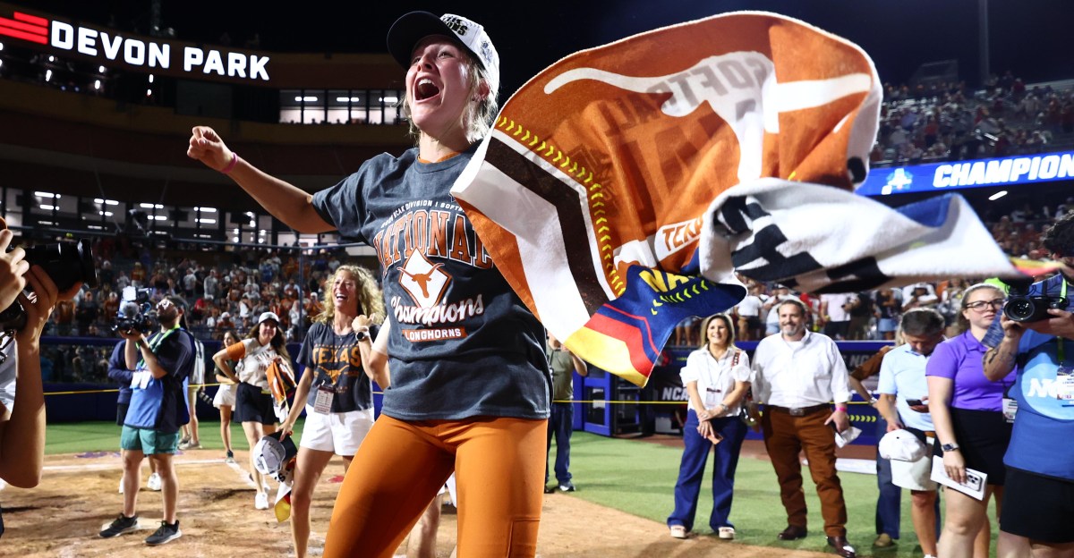 Longhorns Daily News: Texas, Texas Tech’s WCWS Finals set new viewership records