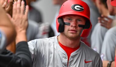 Texas to face Georgia in Tuesday elimination game