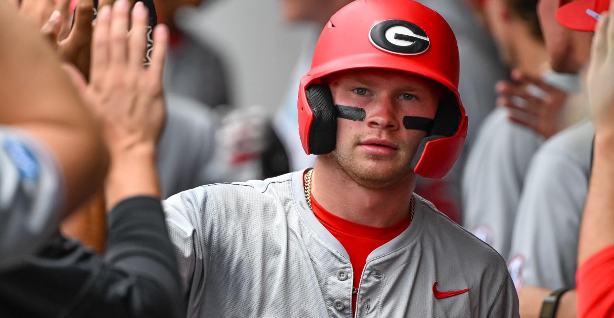 Texas to face Georgia in Tuesday elimination game