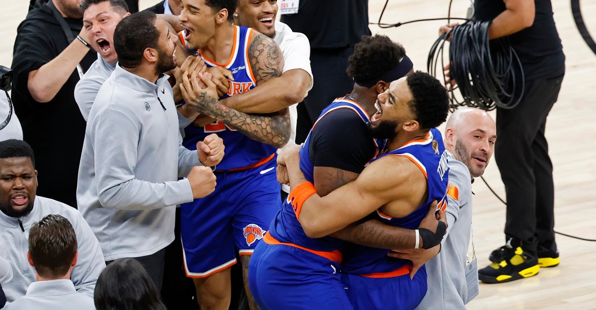 What can the Dallas Mavericks learn from the New York Knicks?